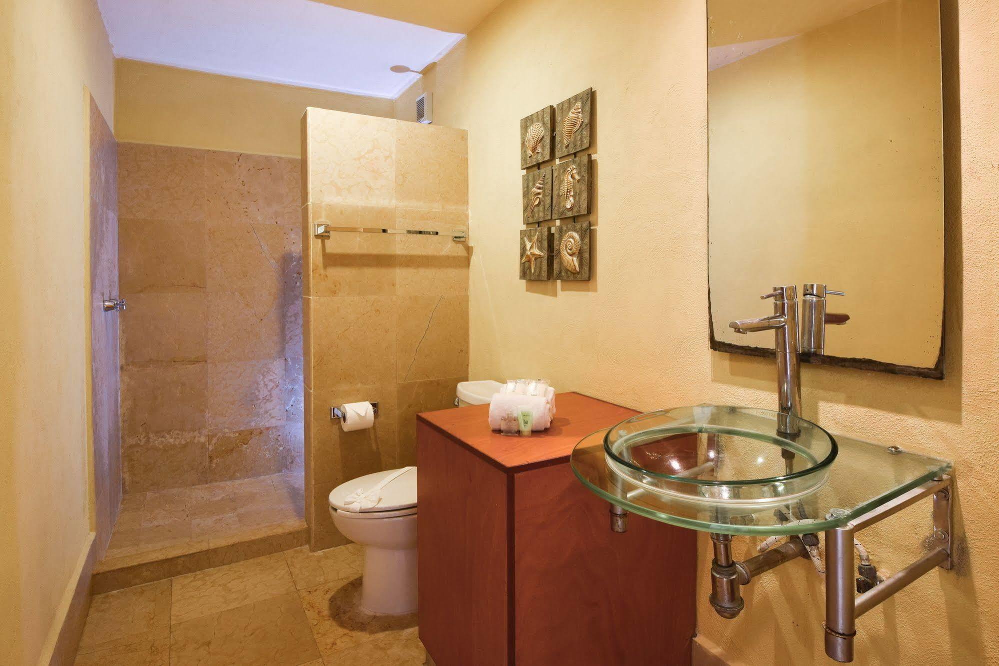 Ocean Plaza Condos Playa del Carmen Luaran gambar